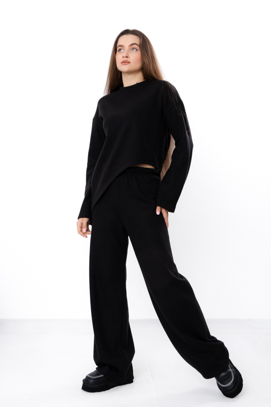 Костюм жіночий